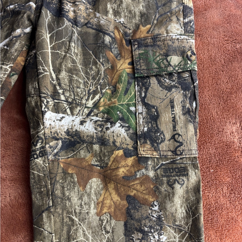 Kings Camo Realtree Edge Kids Six Pocket Hunting Cargo Pants 14/16 NWT - Picture 6 of 16
